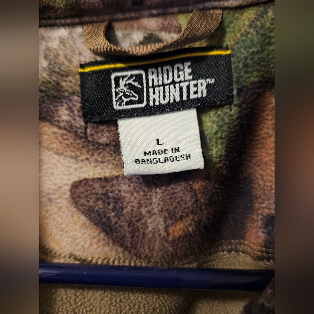Ridge Hunter Fleece Lined Camo Vest Men's Size Large - Picture 4 of 7